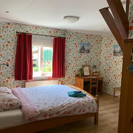 Bed & Breakfast De Kaagse Koe