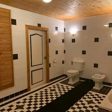 De Kaagse Koe Bed & Breakfast