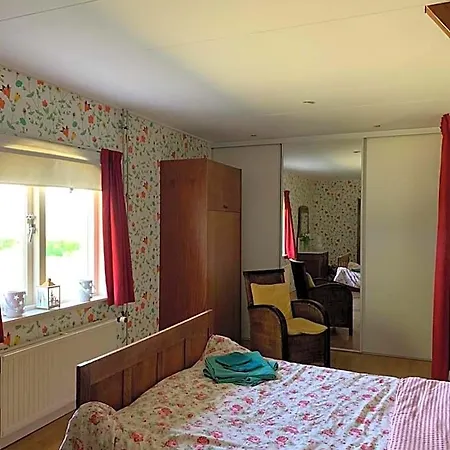 De Kaagse Koe Bed & Breakfast Huigsloot