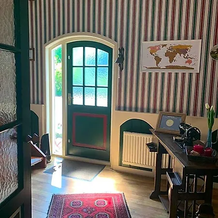 De Kaagse Koe Bed & Breakfast