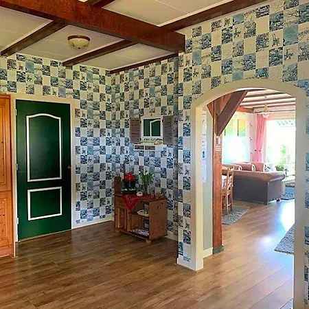 Bed & Breakfast De Kaagse Koe Huigsloot