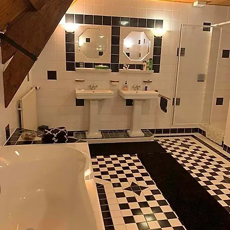 De Kaagse Koe Bed & Breakfast