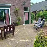 Bed & Breakfast De Kaagse Koe